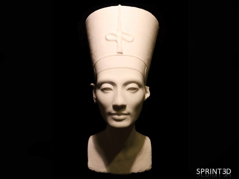 Копия скульптуры Нефертити из ПММА