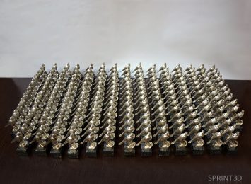 Партия в 200 штук изделий «Сокол» из бронзы с серебрением на мраморной подставке